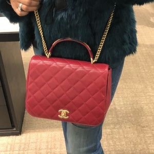 Meet your Posher, Nabila